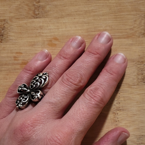 ✨ 93% absorbiton rate Liquid Collagen A. K. A. Liquid Gold 💫 - Picture 3 of 16